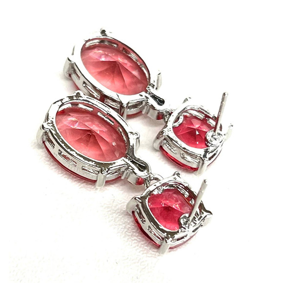 NEW Earrings Cranberry 1" Drop Dangle Pierced Red Silver Jewelry O06 - Picture 2 of 4